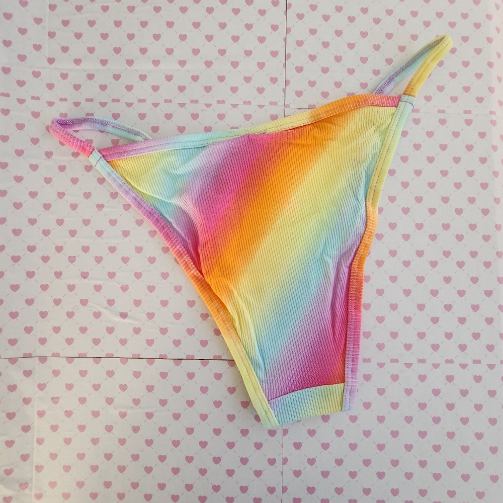 NWT VS PINK Strappy Bikini Rainbow Panties - Picture 4 of 5